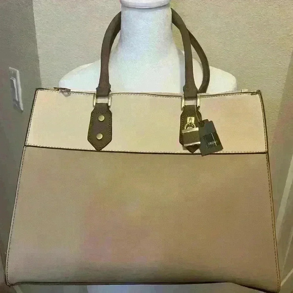 Mossimo Beige and Brown Tote Bag - Picture 1 of 5